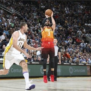  戈贝尔两双封盖爵士主场力克掘金止三连败